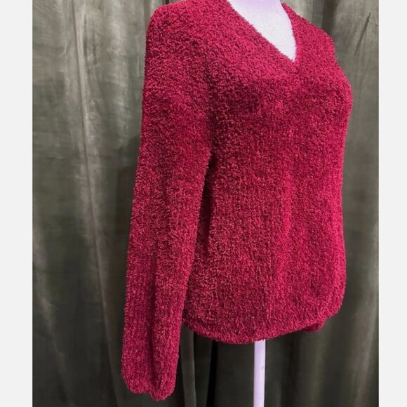 New Women's Handmade Crimson Knitted Sweater Size M/L - Picture 9 of 11